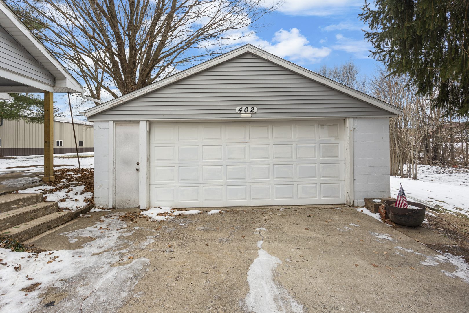 402 S Washington Street