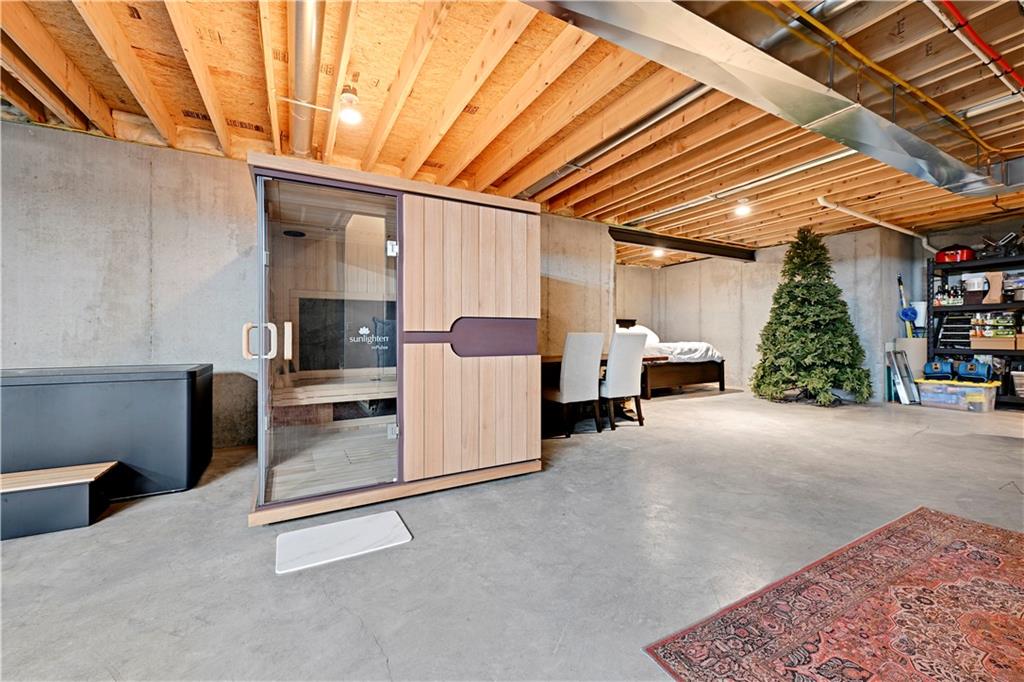 6119 NW 104th Terrace