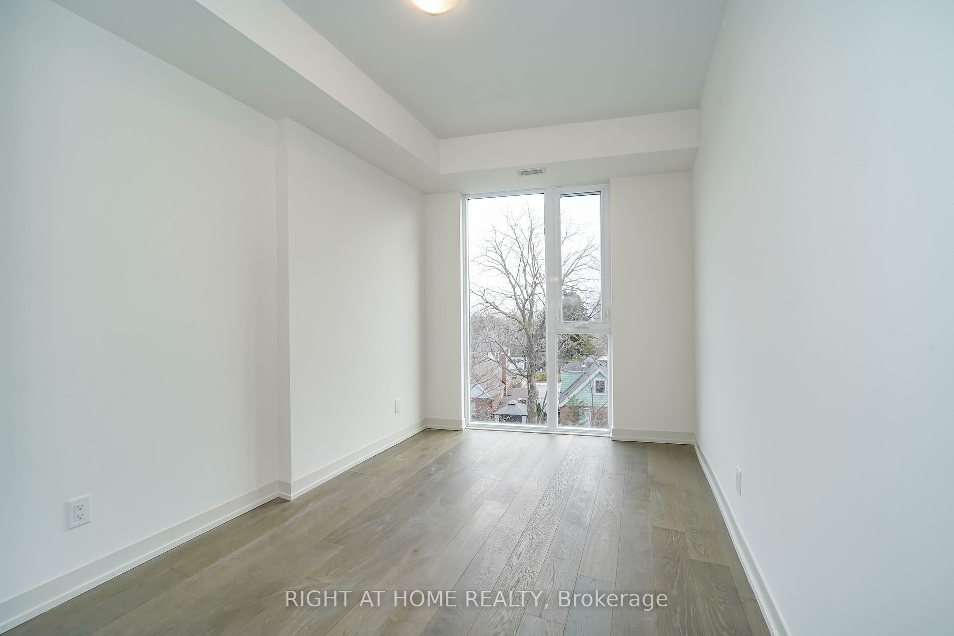 90 Glen Everest Rd 412