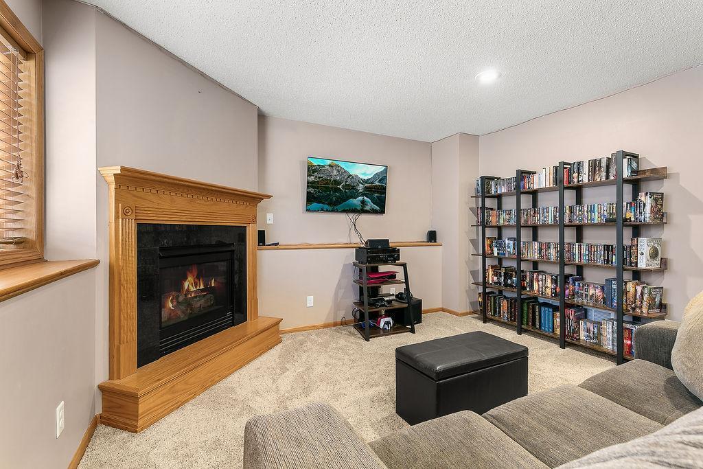 1734 Maple Court