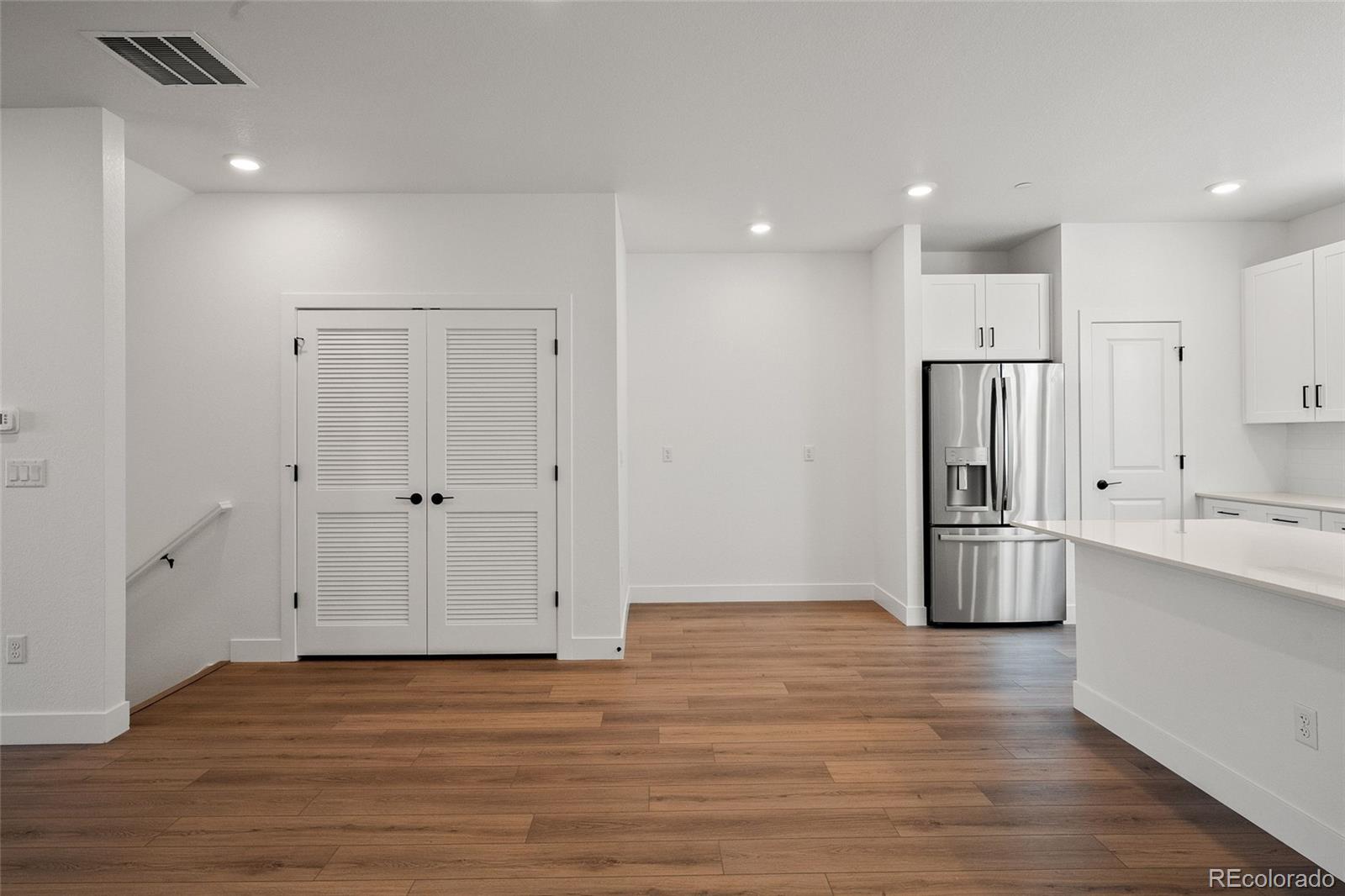 2906 W 56th Avenue