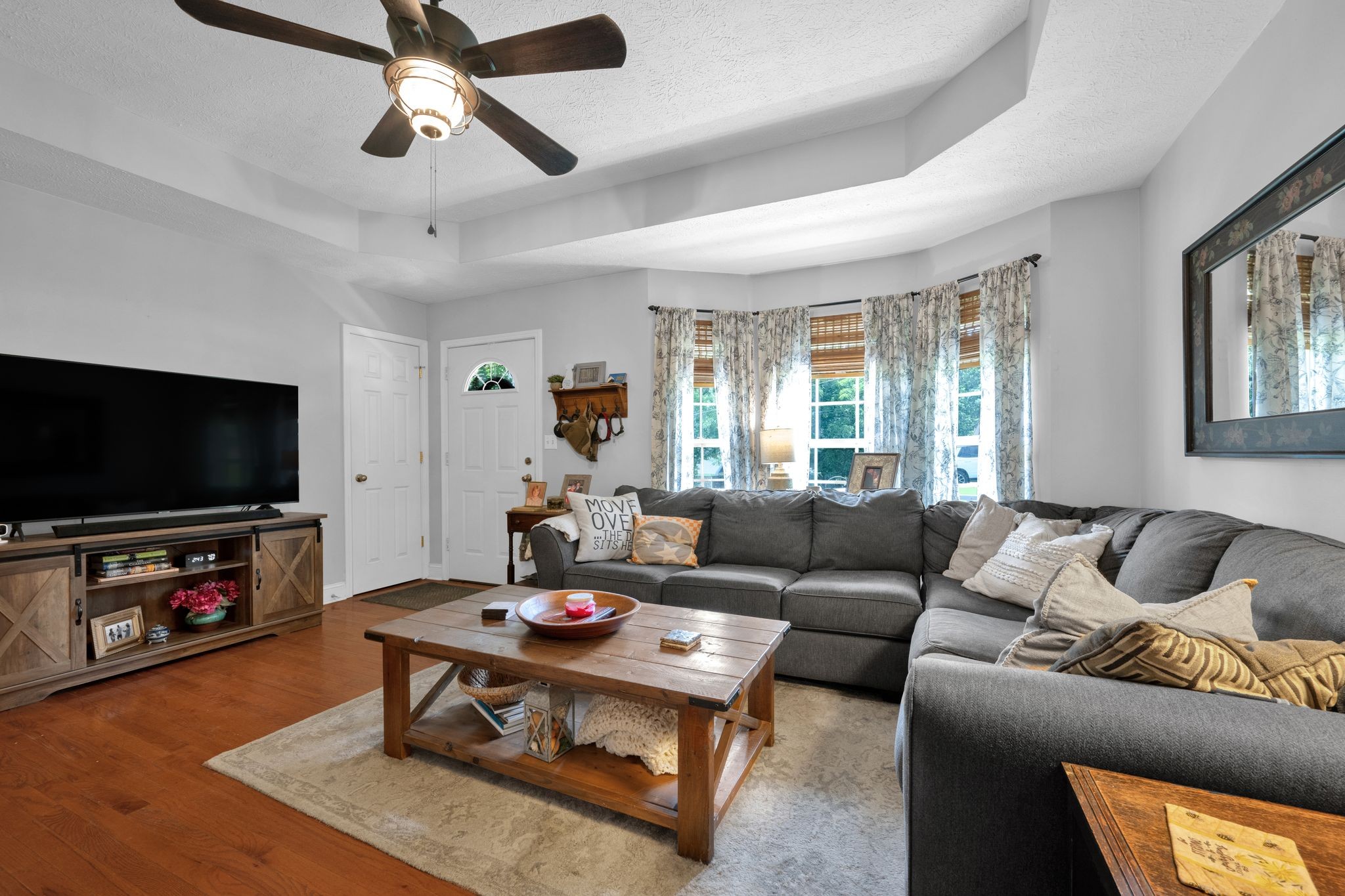 109 Whippoorwill Dr