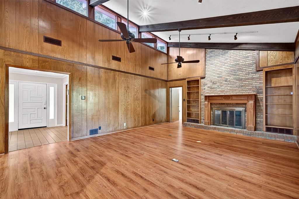 600 Ambassador Street