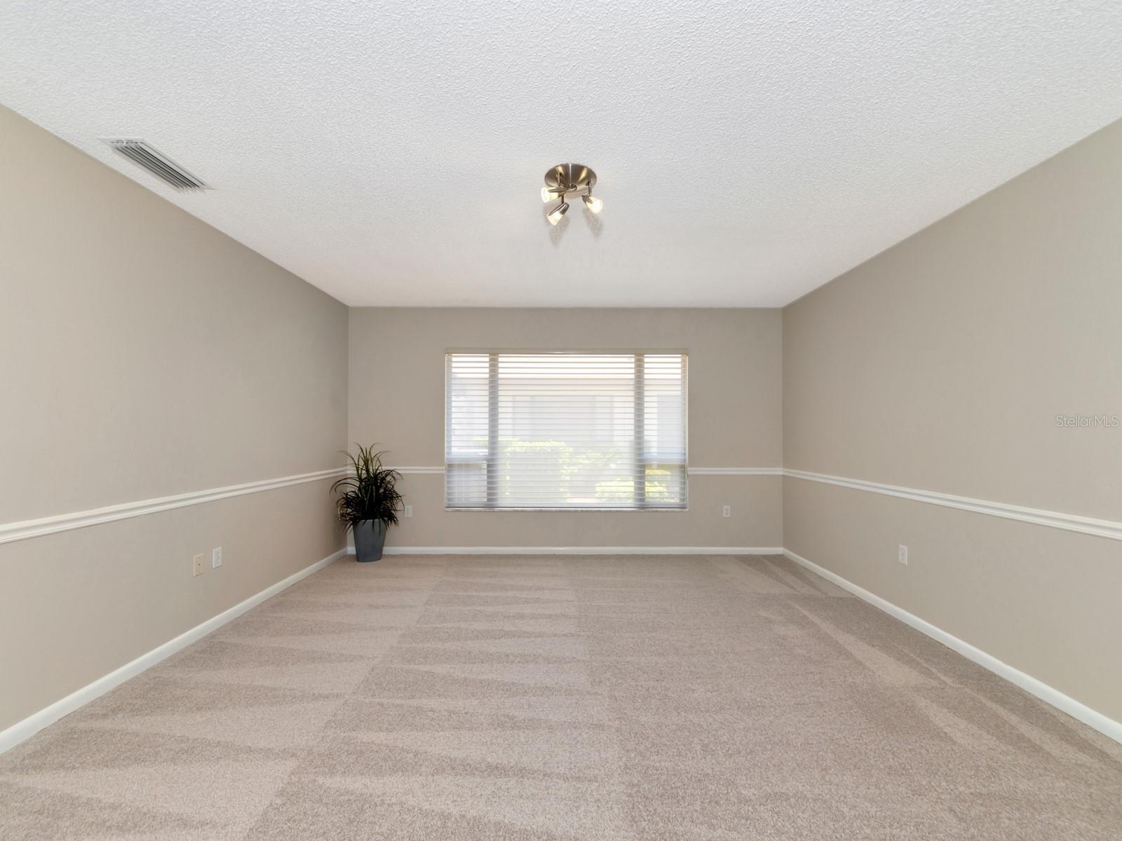 4503 Lake Vista Drive 4