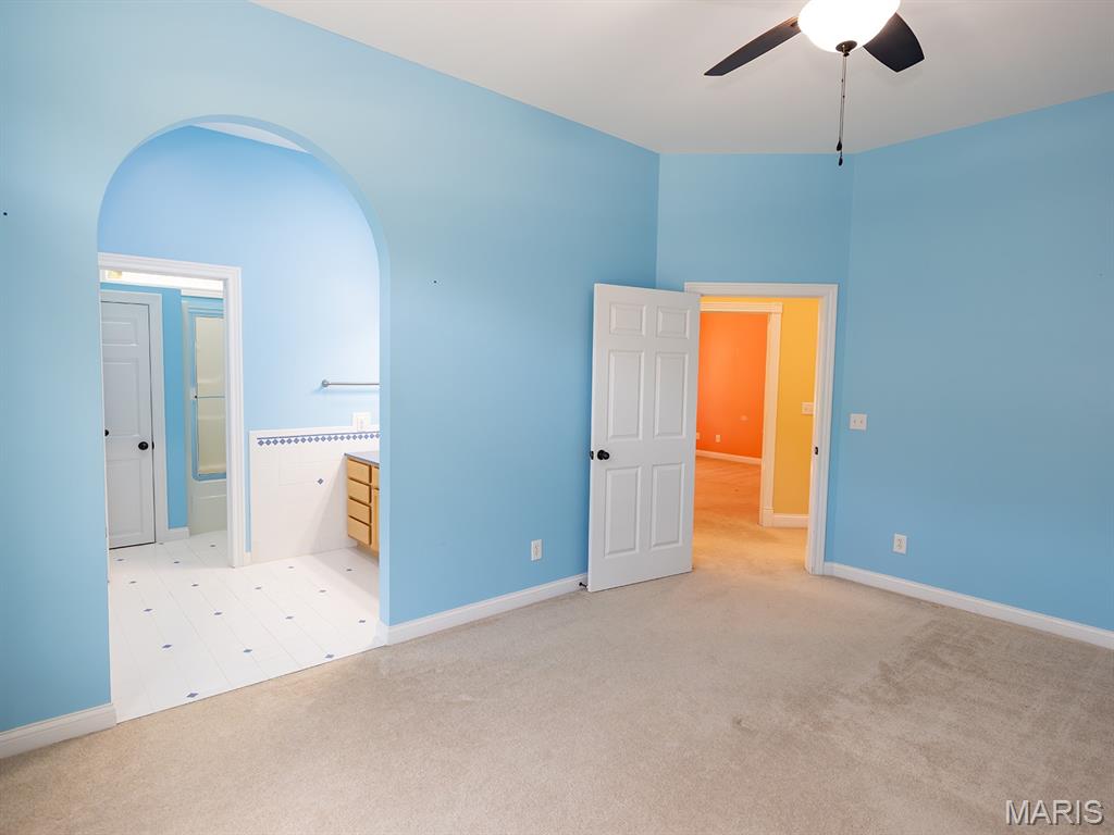171 Rolling Meadows