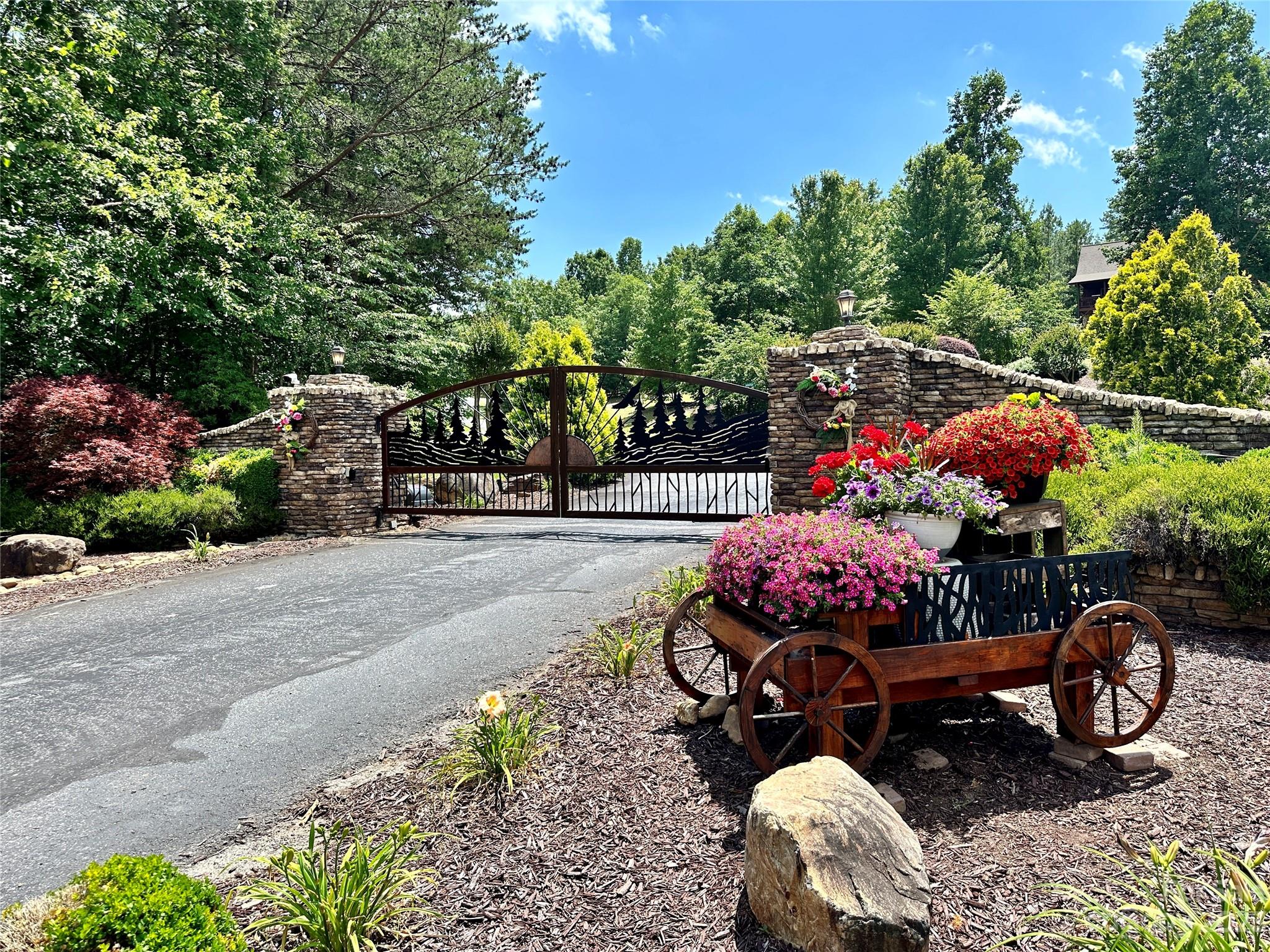 109 Highland Trail 471