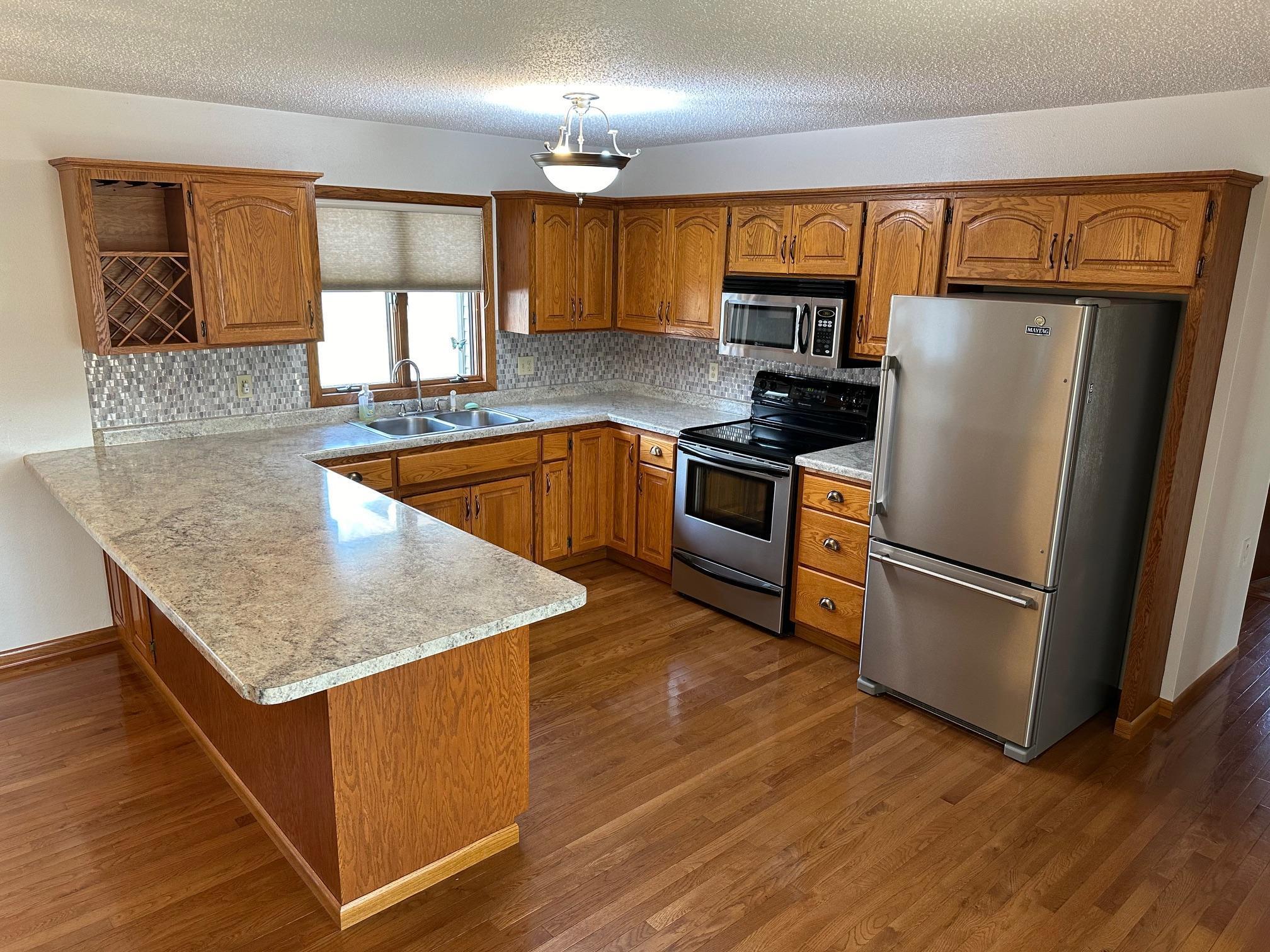814 Country Club Drive SW