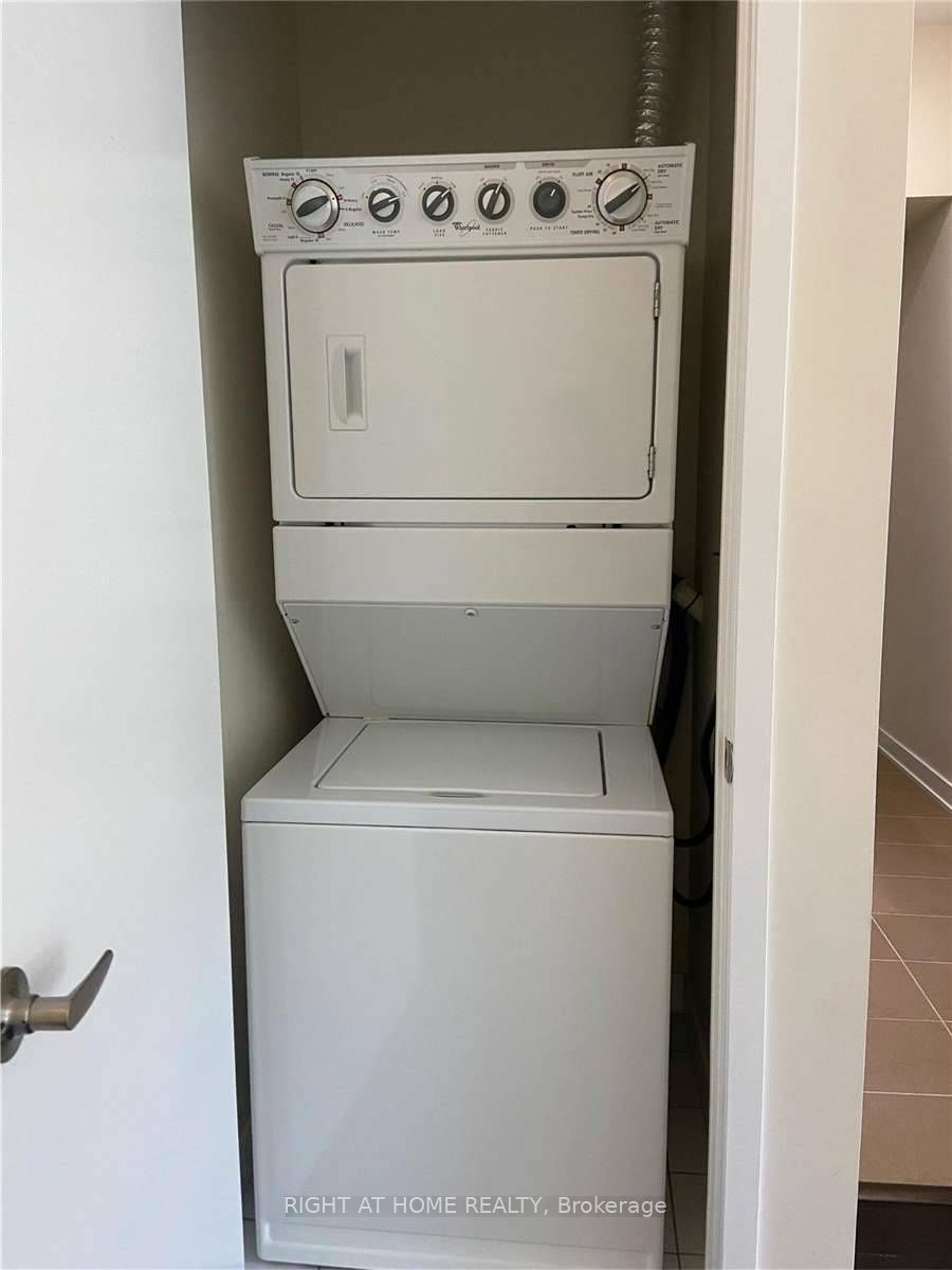 4065 Brickstone Mews 208