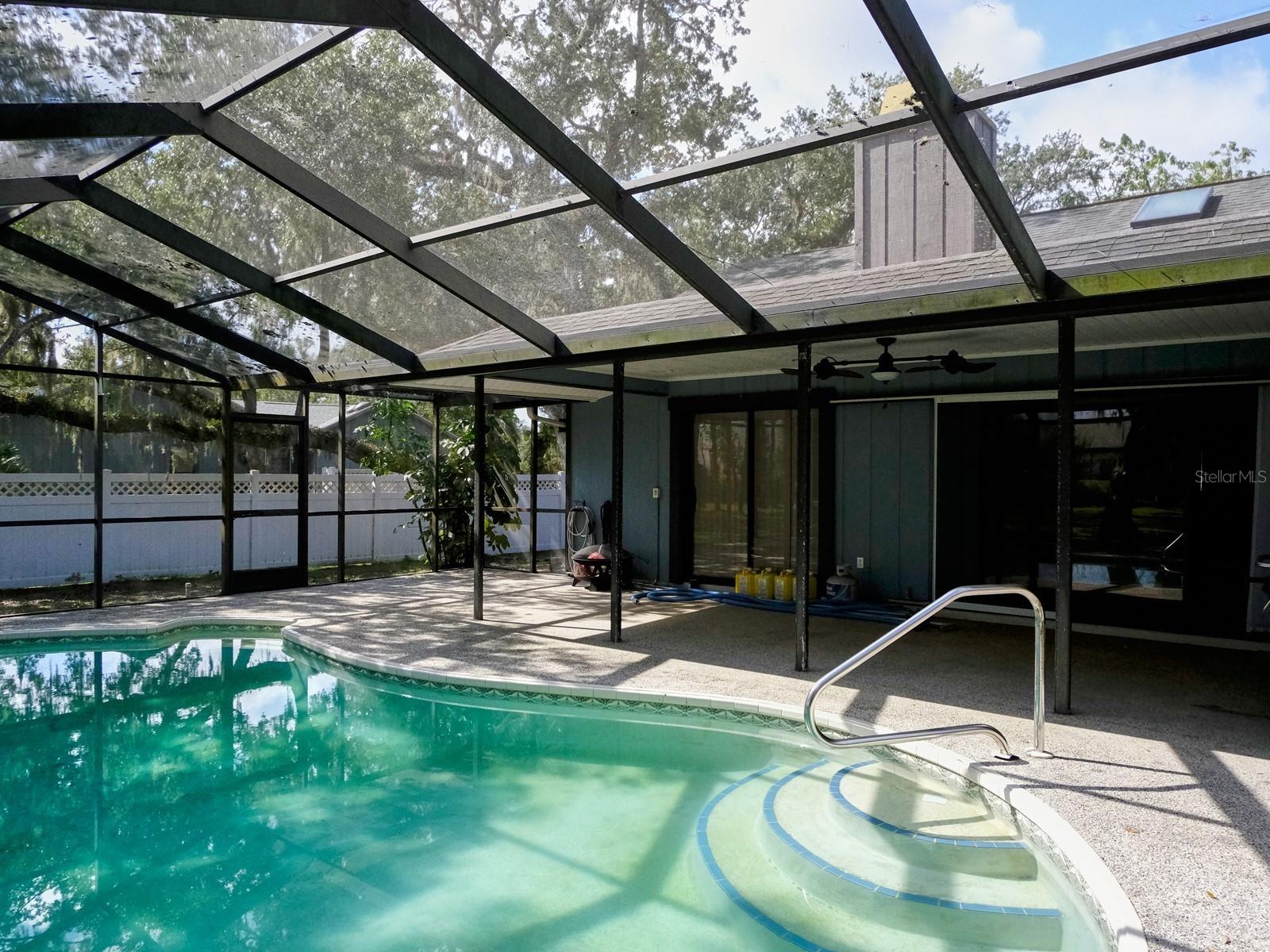 6029 Ravenwood Drive