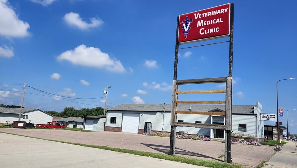 1603 Broadway, Yankton, SD