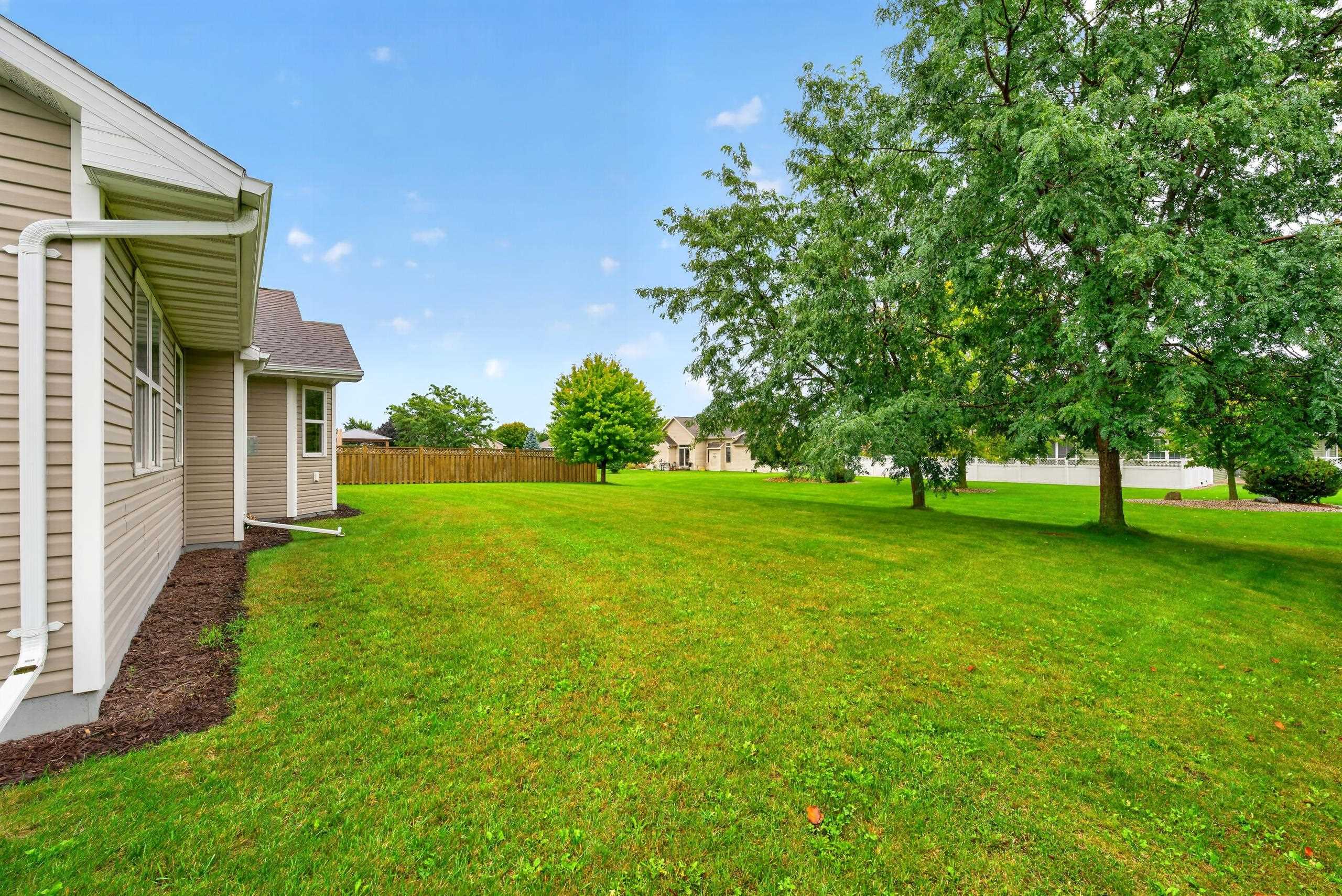 3875 Duchess Lane