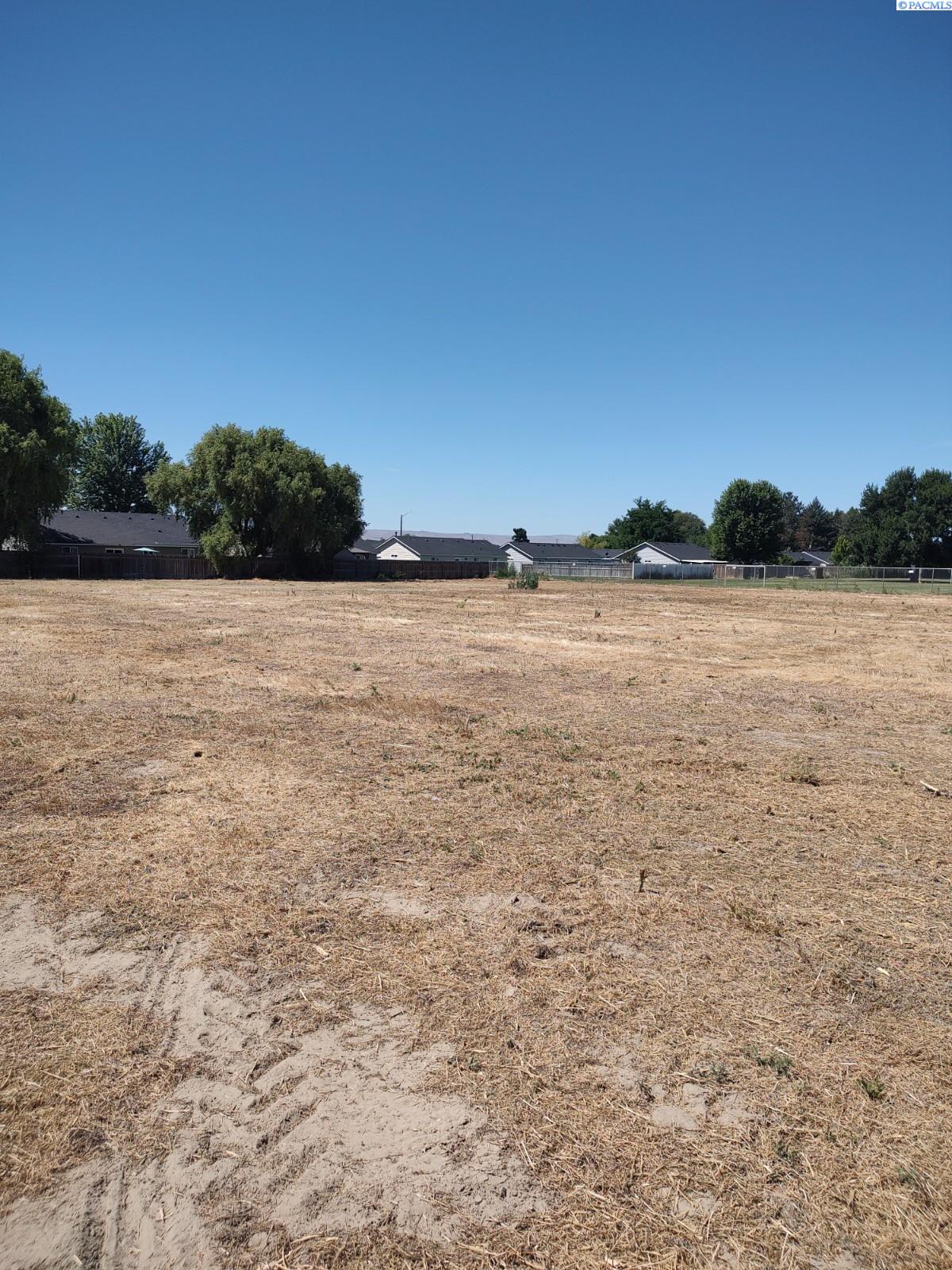 MLS# 280607 MLS# 277642 MLS# 262045 Commercial lot, ready to go. Paved roads and utilities. Zoned C2 and ready for your business. Located off Hwy 12 with quick access to both Grandview and Prosser and Hwy 82.