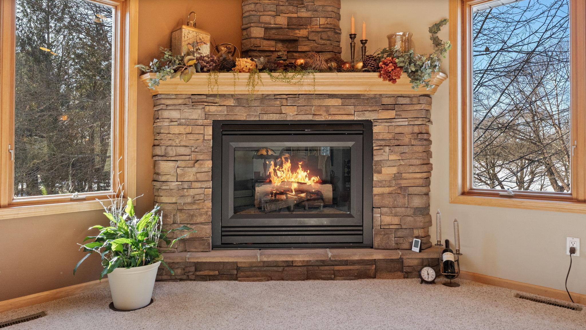 9025 Burton Court NW