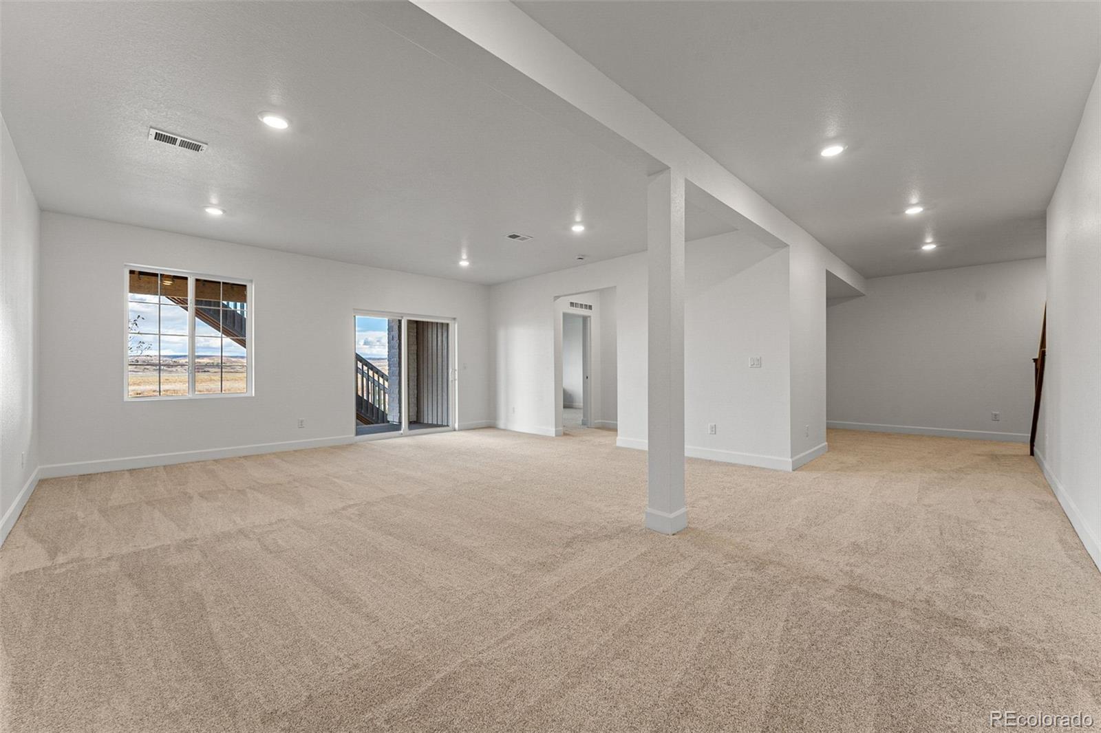8844 Whiteclover Street
