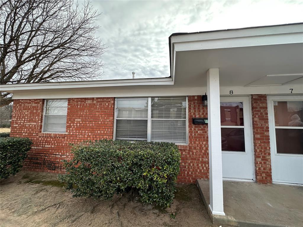 This duplex unit is just east of the University of Oklahoma intramural fields. The living room and bedrooms have vinyl flooring. The living room has built-in bookshelves, and a large window that lets in lots of natural light. There is access to the backyard through the kitchen. The kitchen has a refrigerator, stove, and dishwasher. A stackable washer and dryer are provided. This is a no-pets and non-smoking home. The new lease ends May 31st, 2027. The security deposit is $925. Please note: The images shown represent the general layout and features of the apartment type, but the actual unit may vary. We encourage you to schedule a tour to see the specific units available.