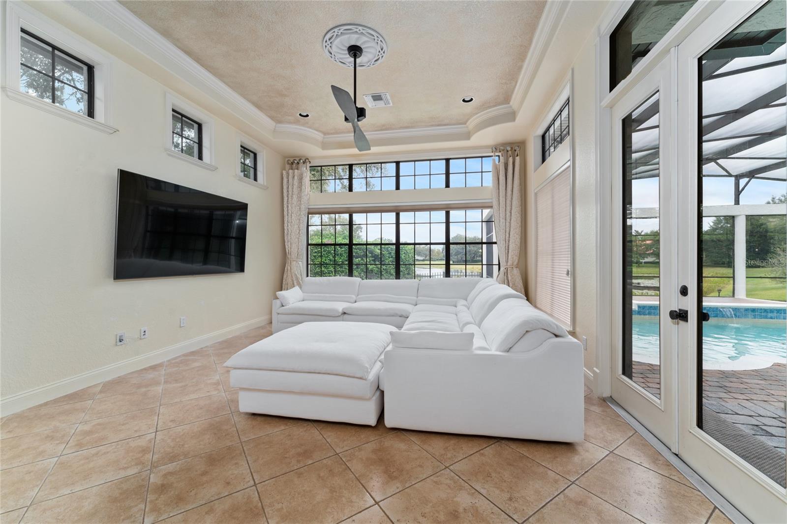 6221 Blakeford Drive