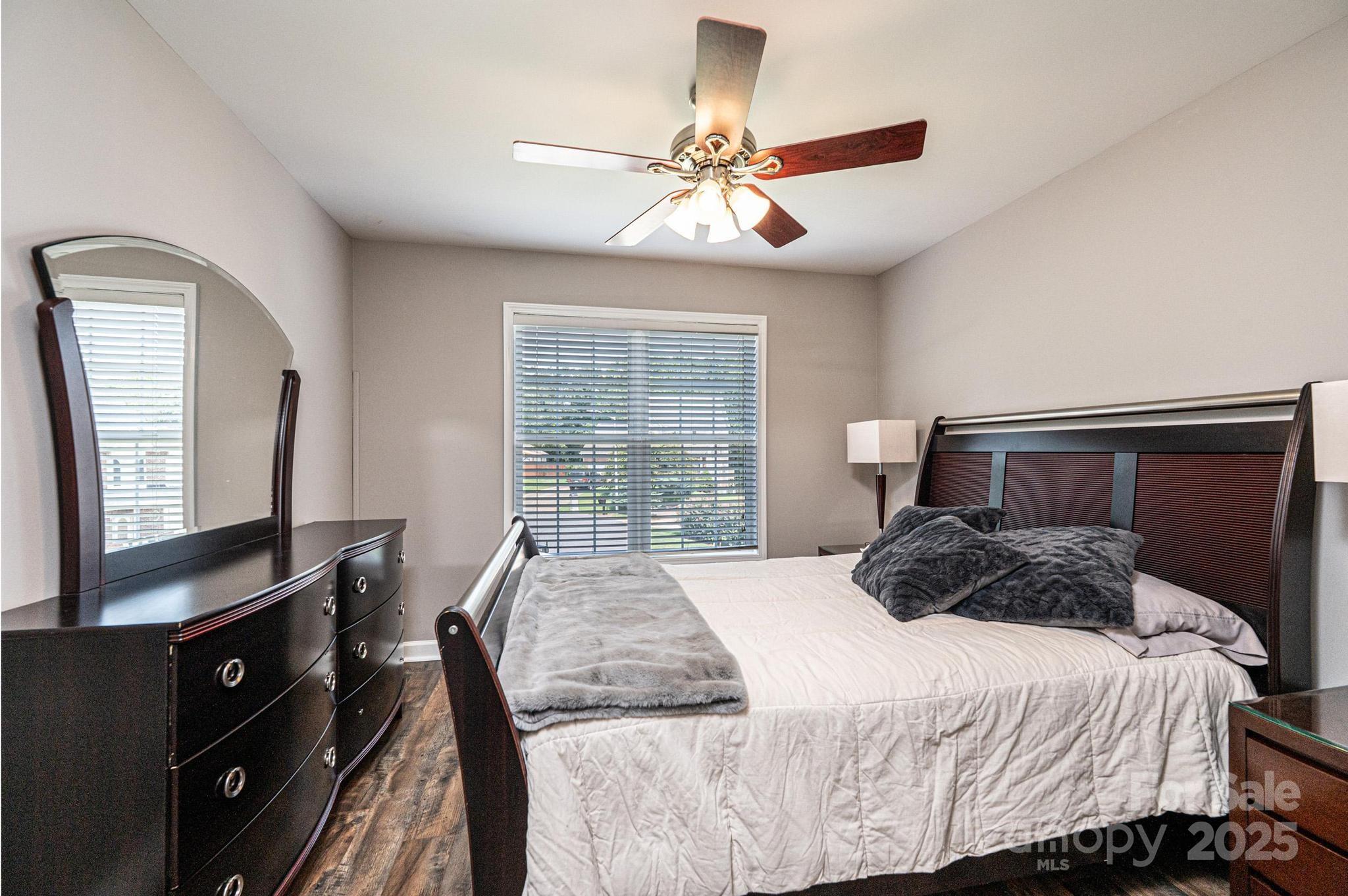 4963 Old River Drive