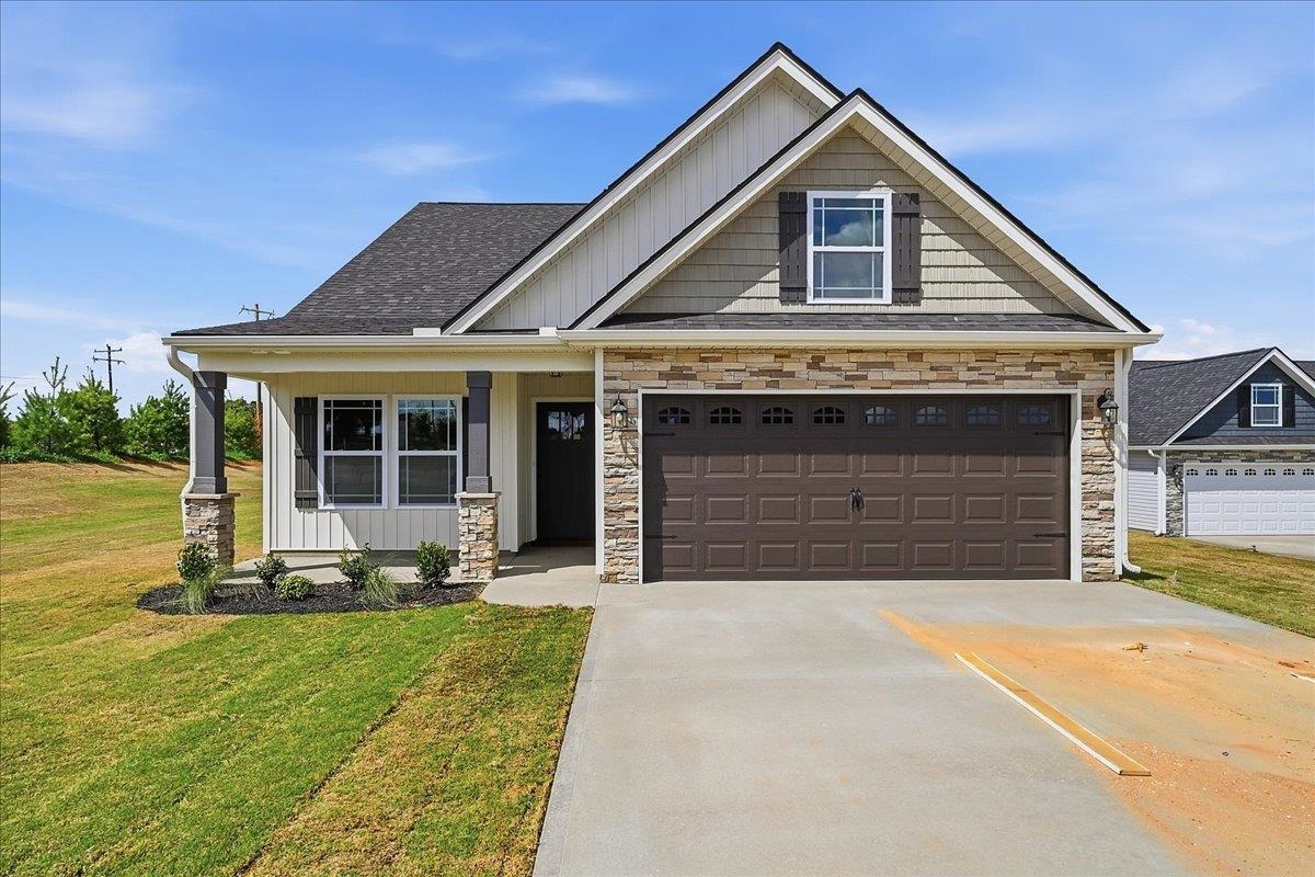 101 Crooked Tree Drive listing photo
