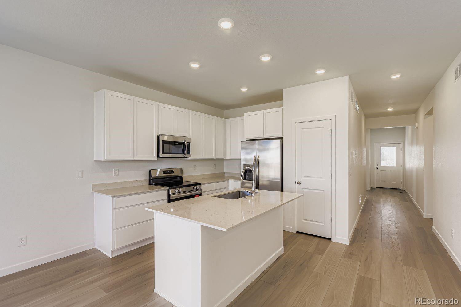 39847 Bradley Street