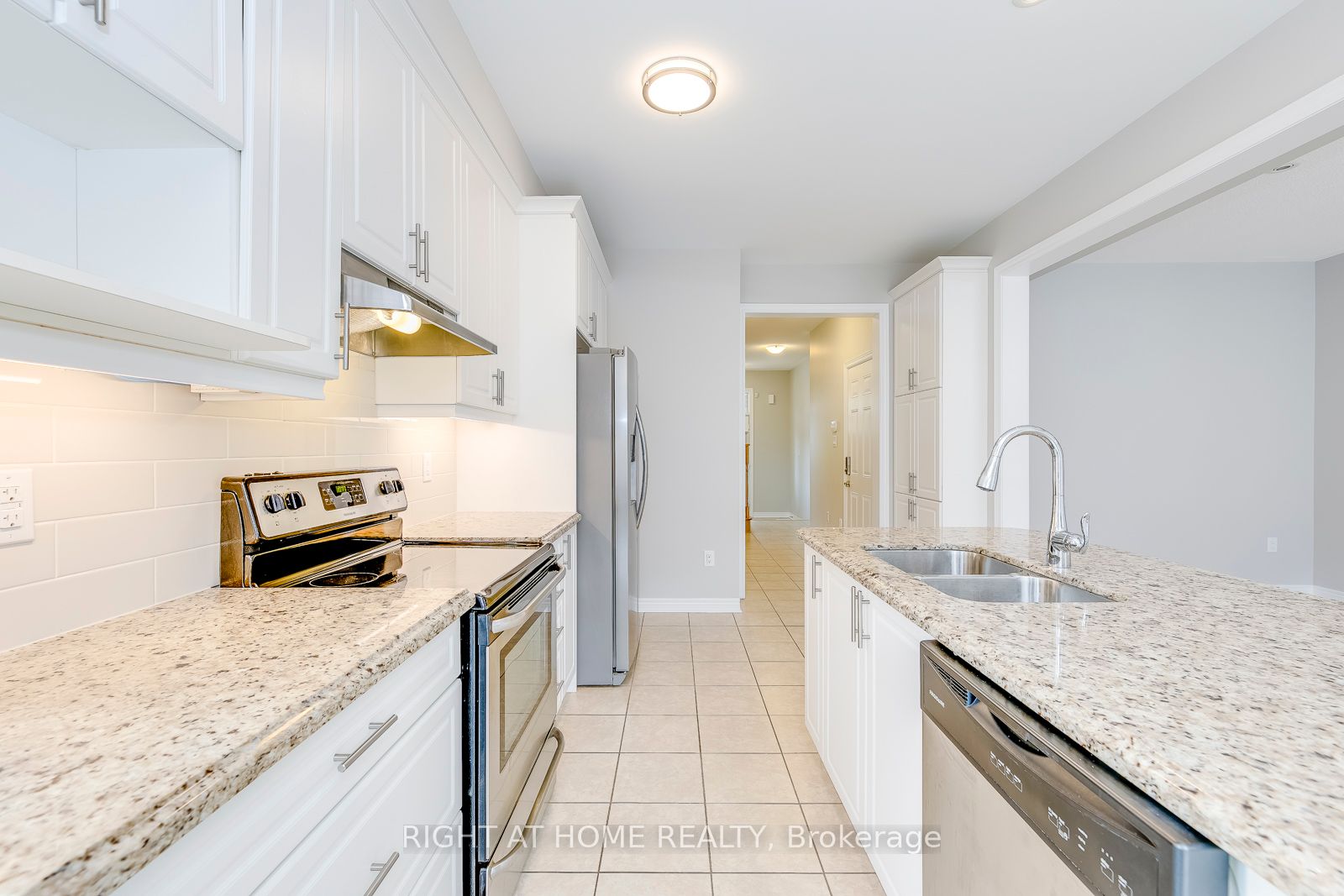 121 Orchardcroft Rd