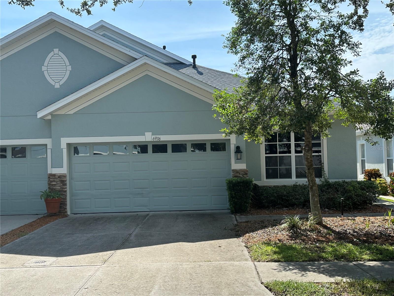 6936 Surrey Oak Drive