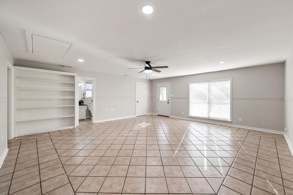 2013 Glenwood Circle