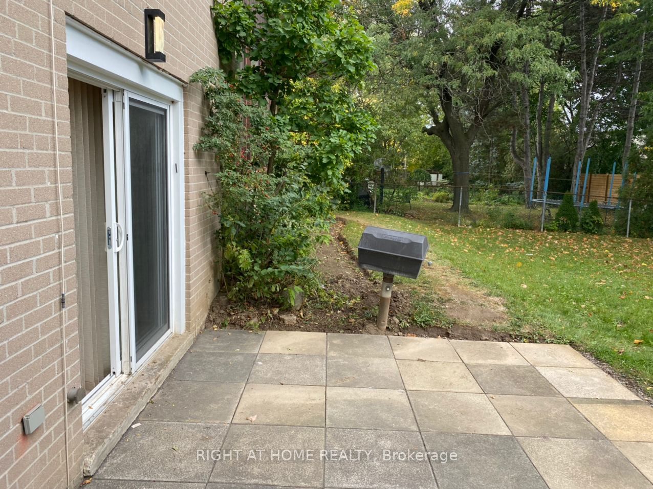 297 Homewood Ave Lower