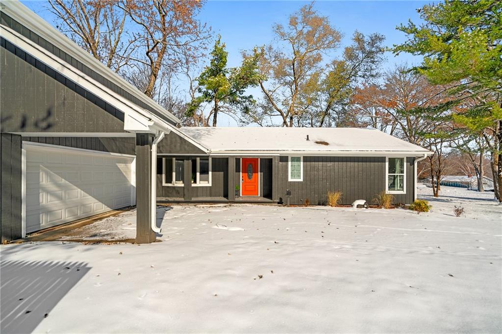 13606 Cypress Avenue