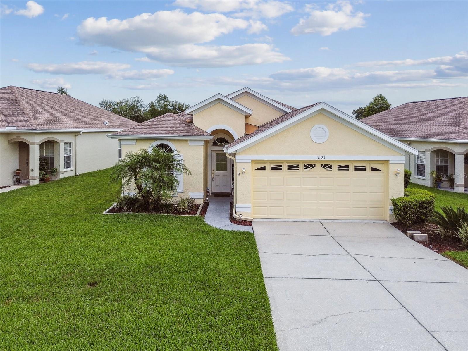 3124 Banyan Hill Lane