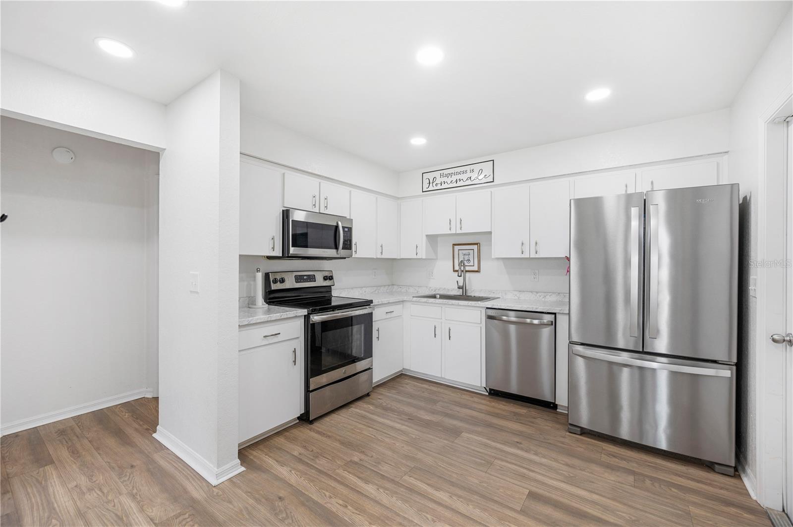 1009 Meadowood Pointe Road