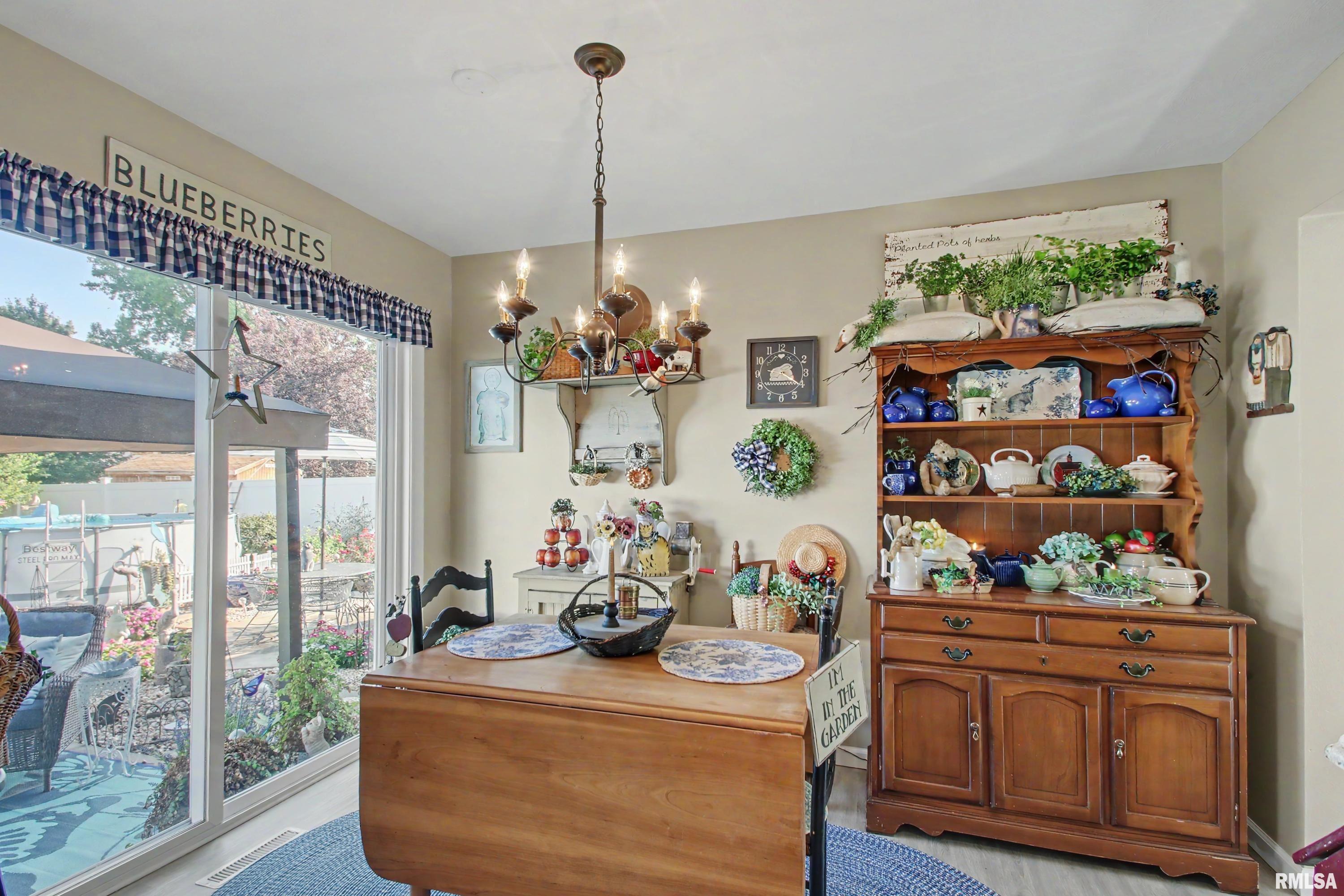 3931 Holiday Drive