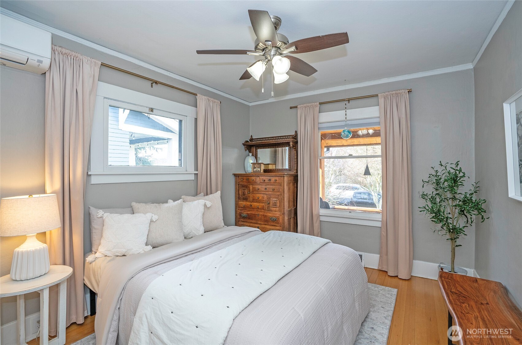 819 S Anderson Street