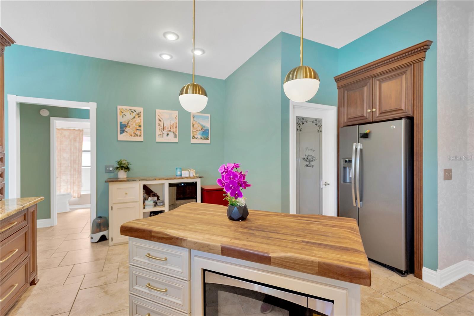11209 Bloomington Drive