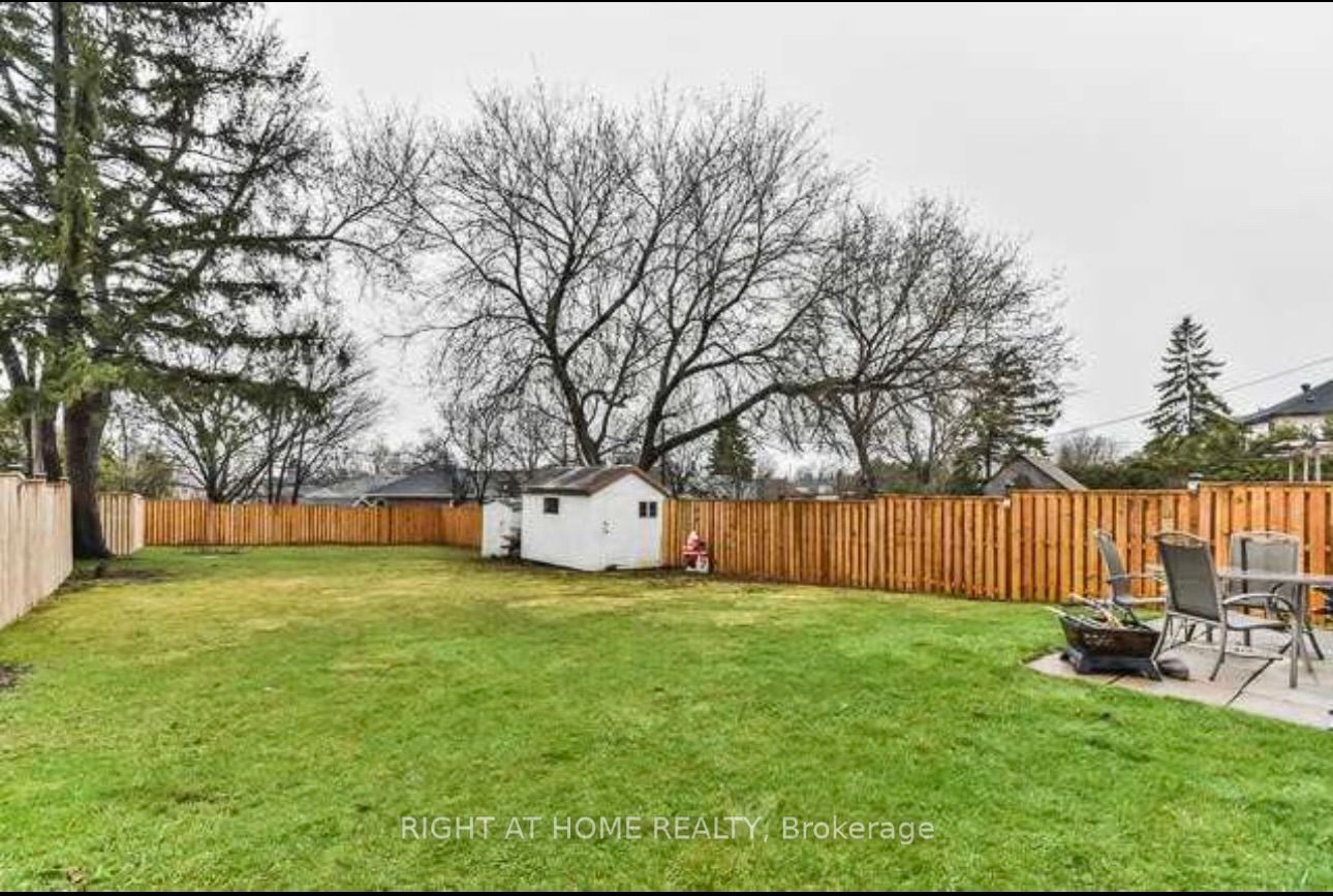 83 Inniswood Dr