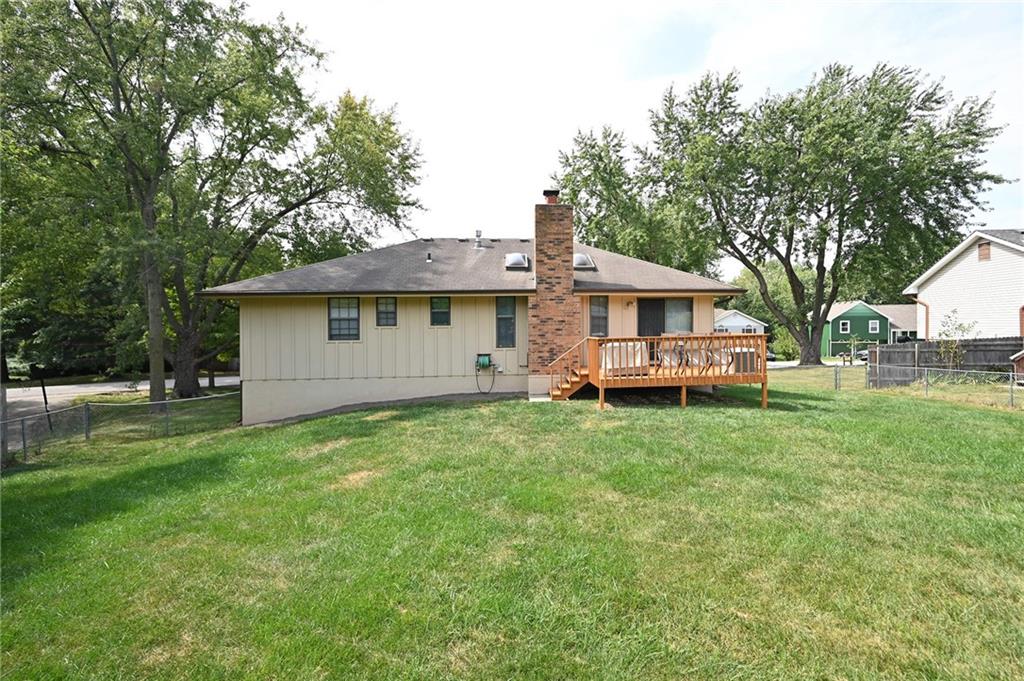 11433 N Highland Avenue