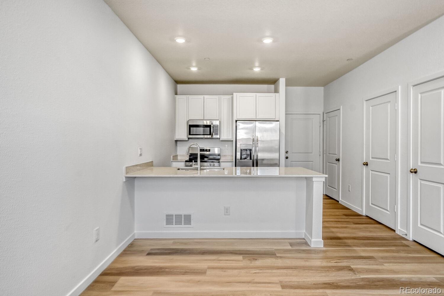 7638 S Cherokee Trail W