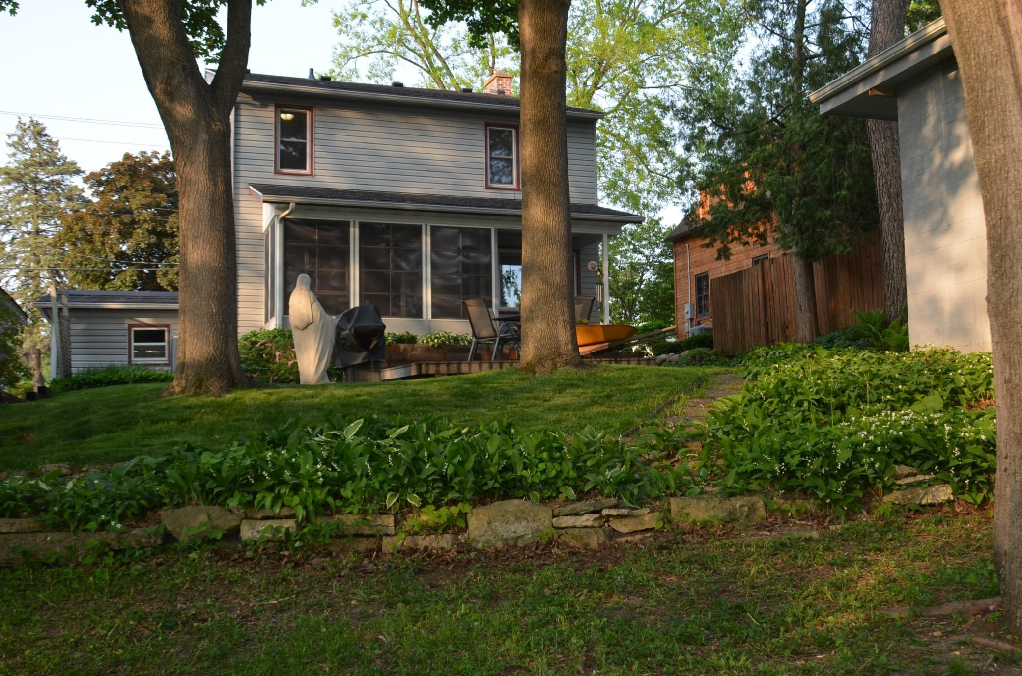 1404 East Avenue
