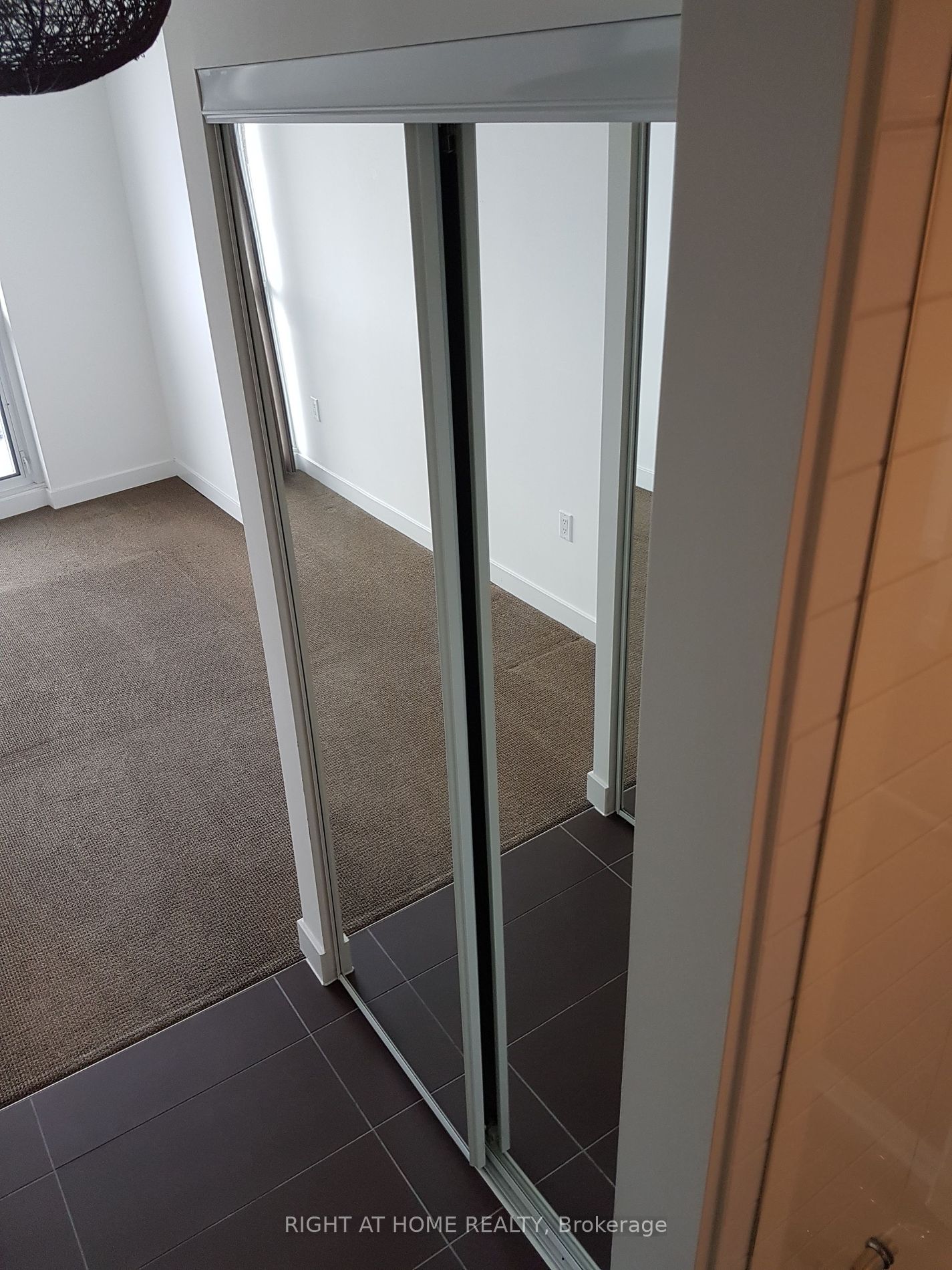 38 Dan Leckie Way 1815