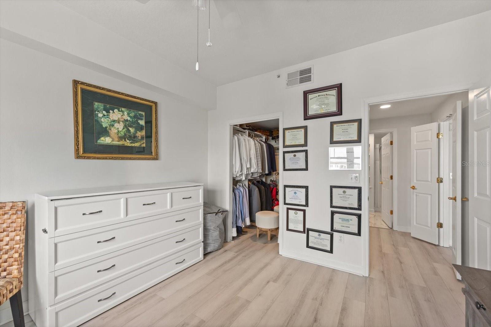 345 Bayshore Boulevard 706