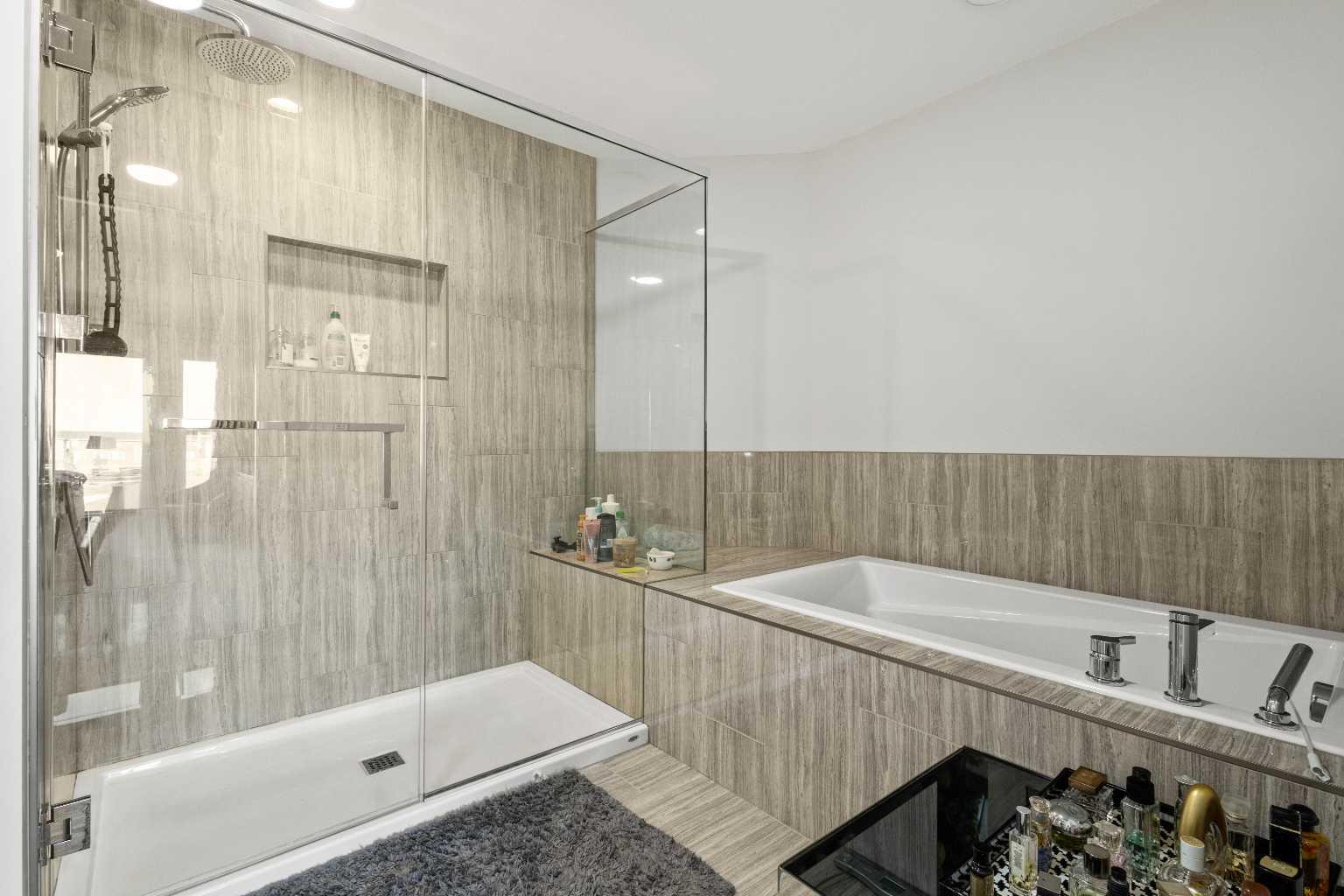 52 Evansfield Manor NW