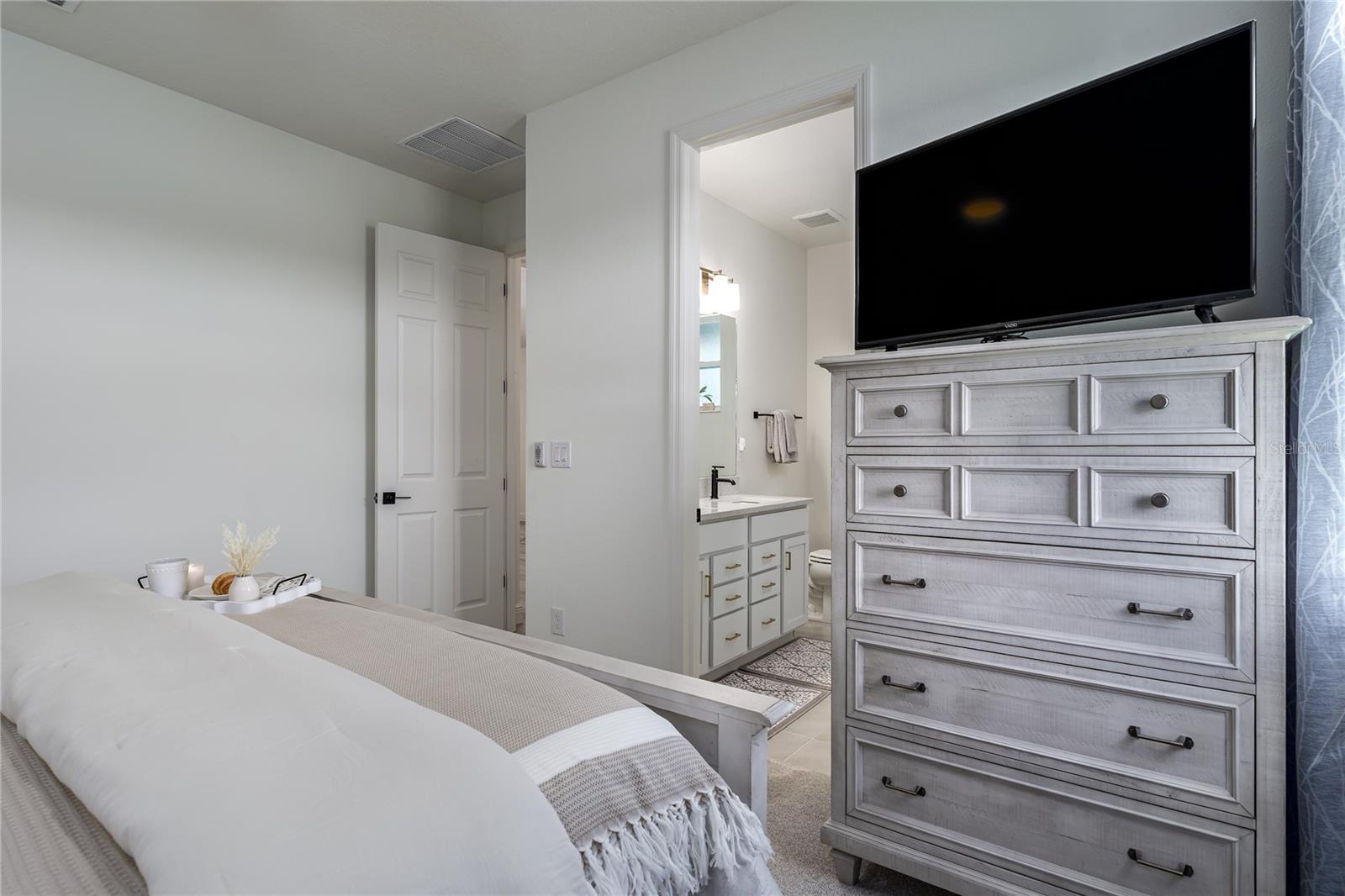 9577 Sandy Bluffs Circle