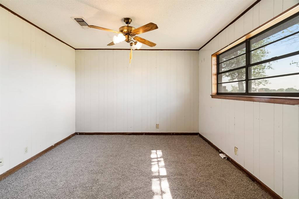 7484 Highway 271 S