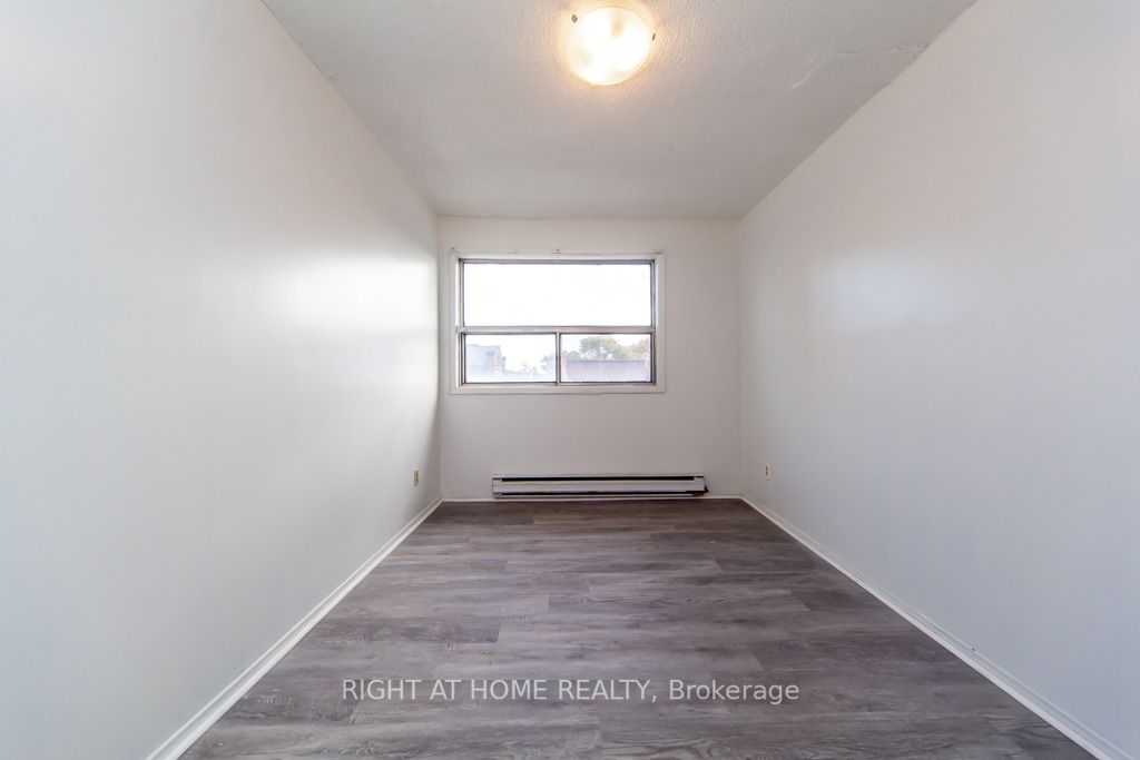 638 Dufferin St 3