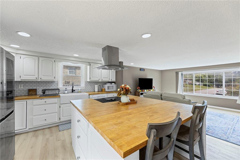 4509 NW 50th Terrace