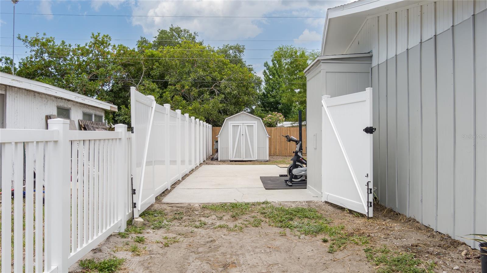 3302 21st Avenue Drive W