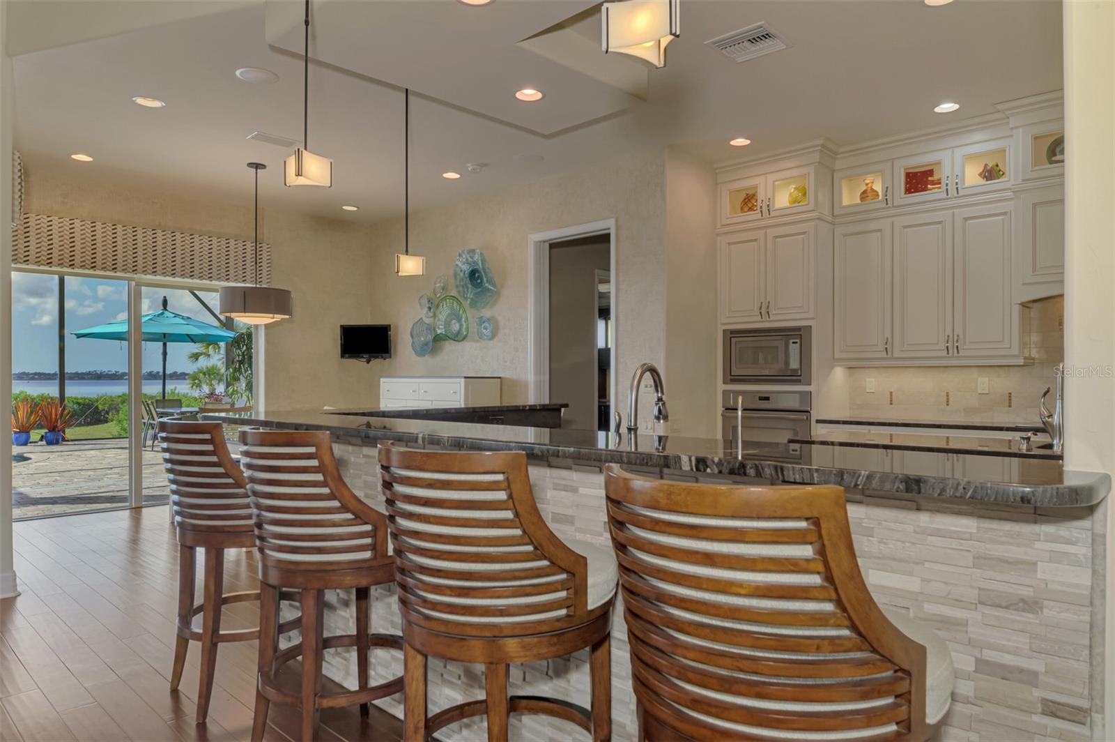 3111 Rivershore Lane