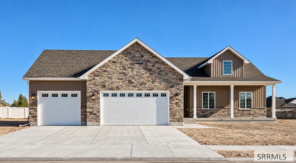 2821 Granite Falls