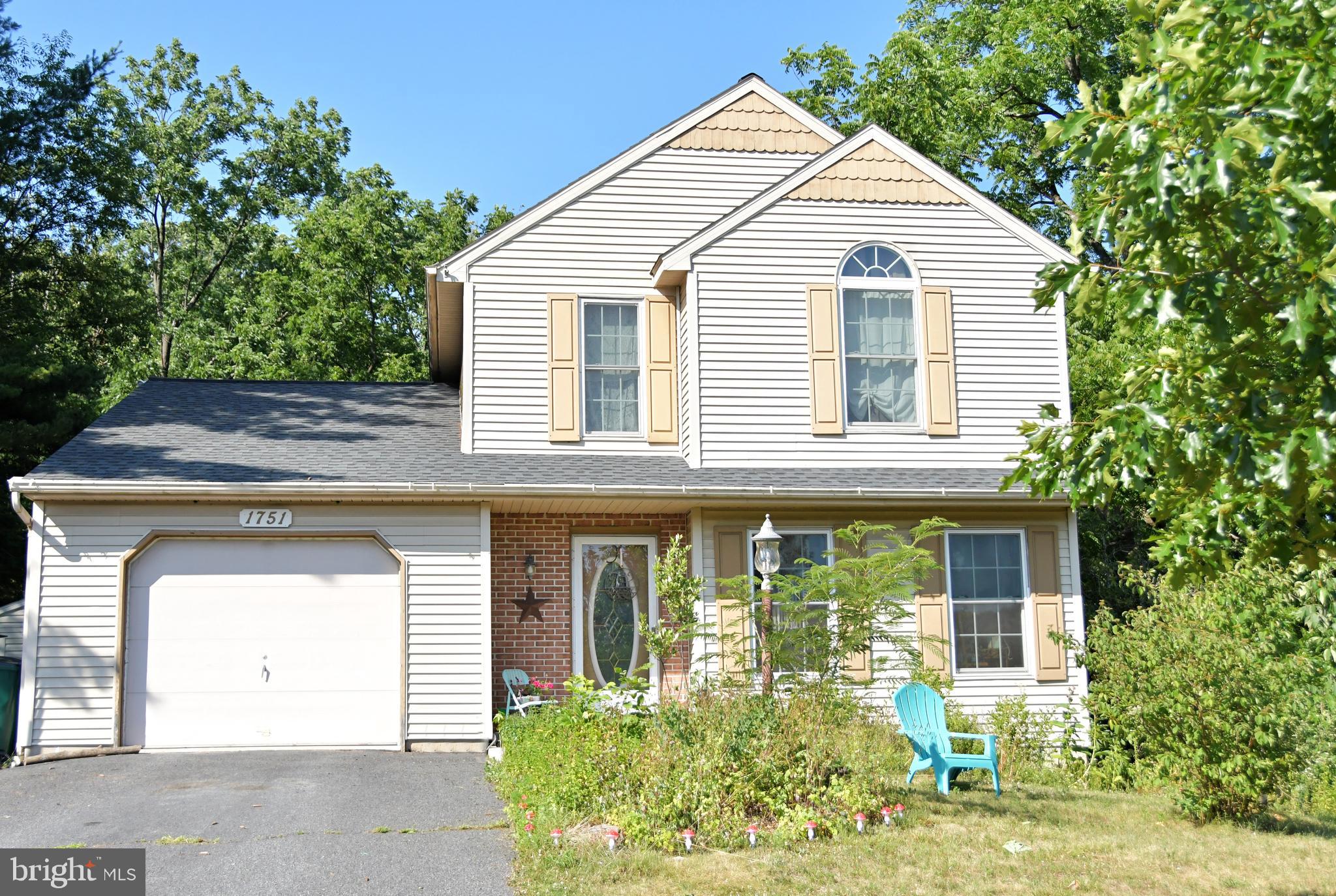 1751 Oak Court