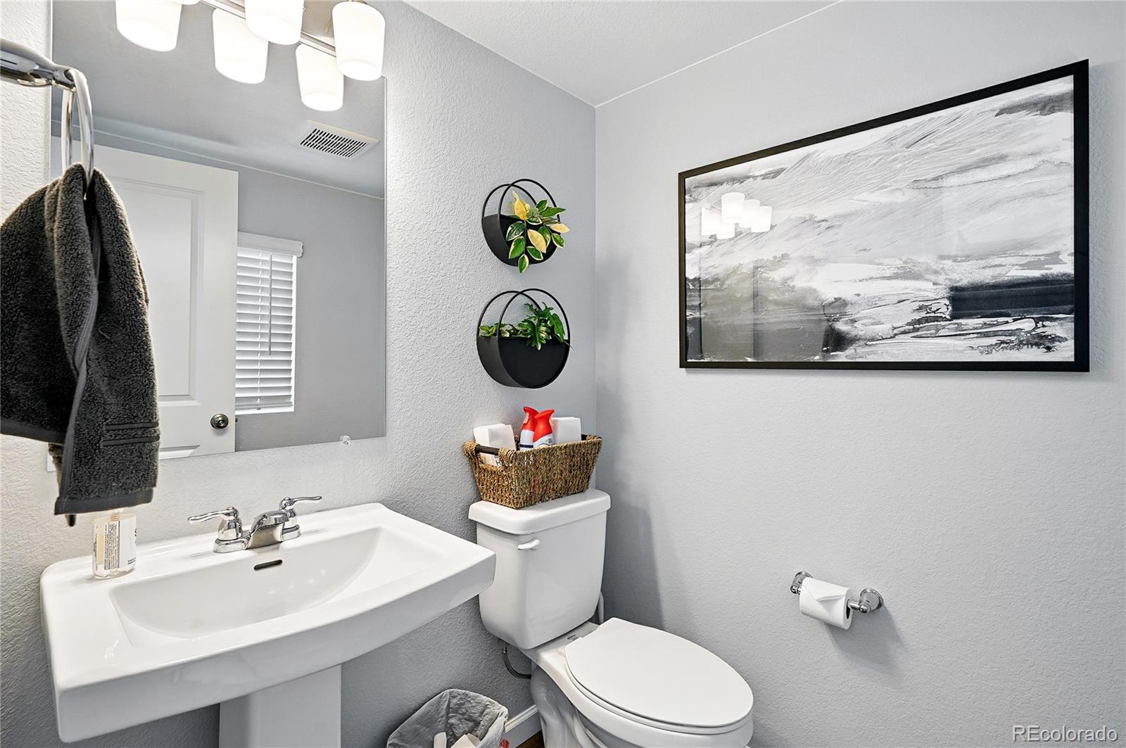 14845 Arbor Boulevard W