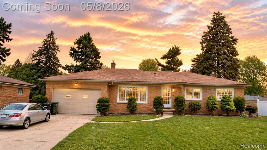 37542 Andrew Drive